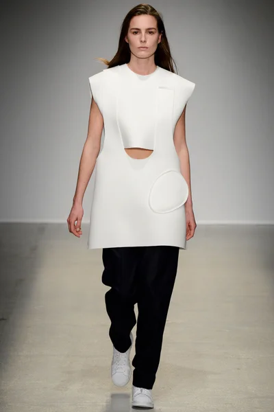 Look 2